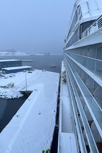 Spirit of Adventure docked in Honningsvåg